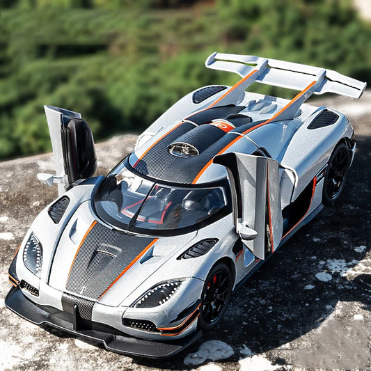 1:24 Scale Koenigsegg ONE 1 Diecast Alloy Car Model with Sound and Lights – Metal Sports Car Replica for Collectors and Kids